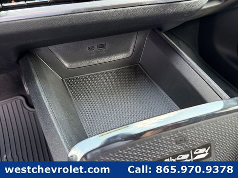 New 2026 Chevrolet Equinox RS w/ Safety and Technology Package FWD image 22