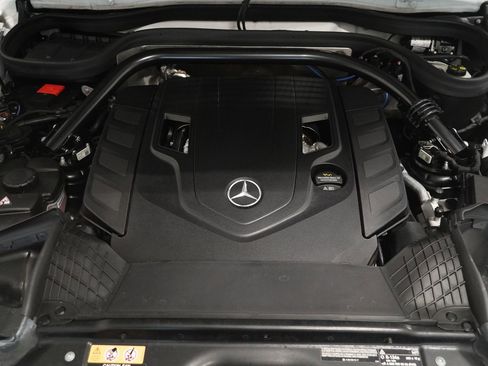 Used 2022 Mercedes-Benz G 550 image 31