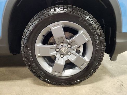 Used 2025 Honda Ridgeline TrailSport image 38