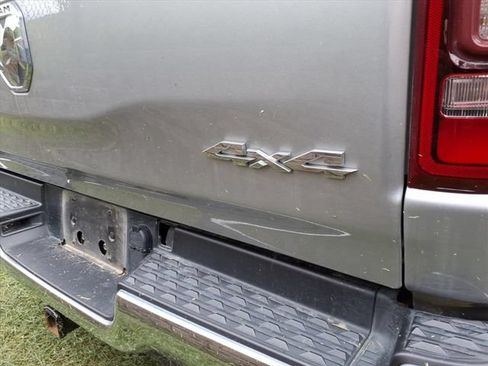 Used 2023 RAM 1500 Big Horn AWD/4WD image 9
