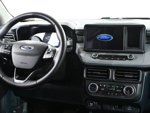 Used 2023 Ford Maverick Lariat w/ Lariat Luxury Package AWD/4WD image 8