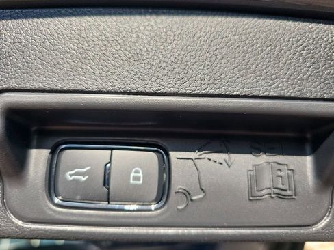 New 2026 Ford Explorer Active image 14