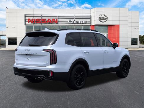 Used 2024 Kia Telluride SX Prestige X-Pro AWD/4WD image 3