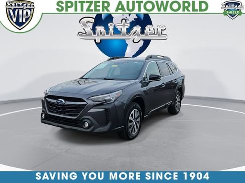 Used 2023 Subaru Outback Premium AWD/4WD image 4