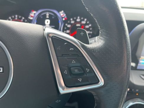 Used 2021 Chevrolet Camaro LT w/ RS Package image 18
