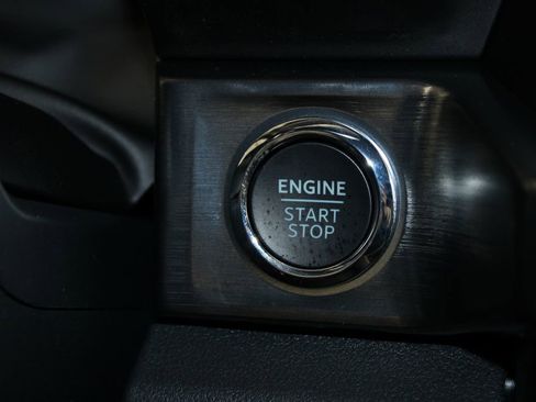 New 2026 Ford F250 Lariat w/ Black Appearance Package AWD/4WD image 56