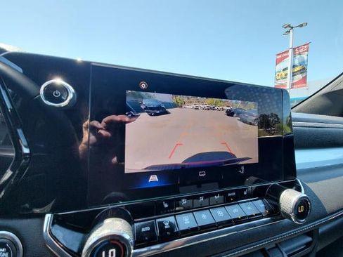 Used 2023 Chevrolet Colorado LT w/ LT Convenience Package II RWD image 14