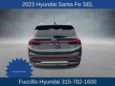 Used 2023 Hyundai Santa Fe SEL w/ Premium Package image 8