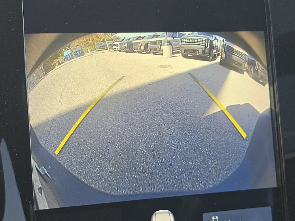 Used 2019 Volvo XC40 AWD T5 image 32