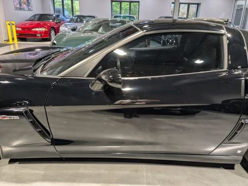 Used 2008 Chevrolet Corvette Z06 w/ Preferred Equipment Group RWD image 4