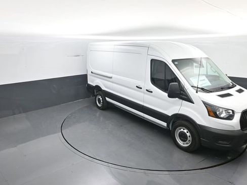 New 2026 Ford Transit 250 148 Medium Roof image 16