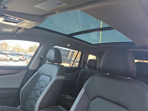 New 2026 Volkswagen Atlas Peak Edition image 22