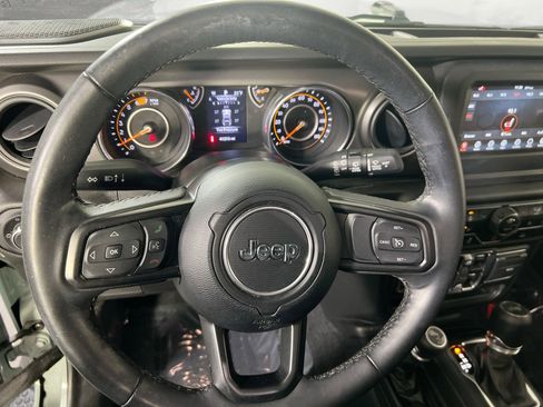 Used 2023 Jeep Wrangler Sport S image 11