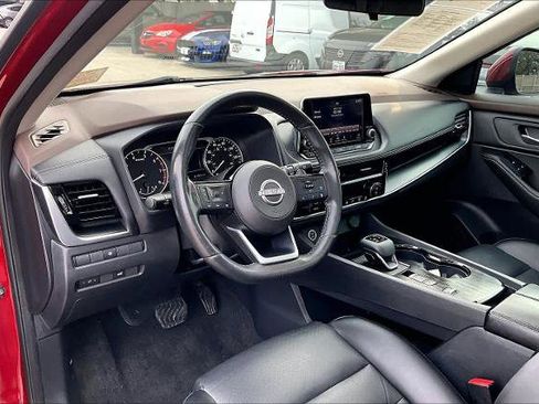 Certified 2023 Nissan Rogue SV w/ SV Premium Package image 17