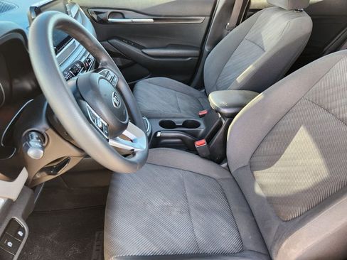 Certified 2021 Kia Seltos LX image 12