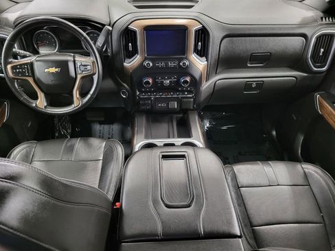 Used 2021 Chevrolet Silverado 1500 High Country w/ Technology Package AWD/4WD image 6
