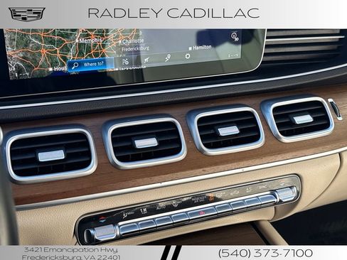 Used 2022 Mercedes-Benz GLE 350 4MATIC w/ AMG Line Exterior image 10