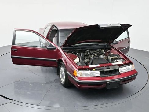 Used 1989 Mercury Cougar LS image 25