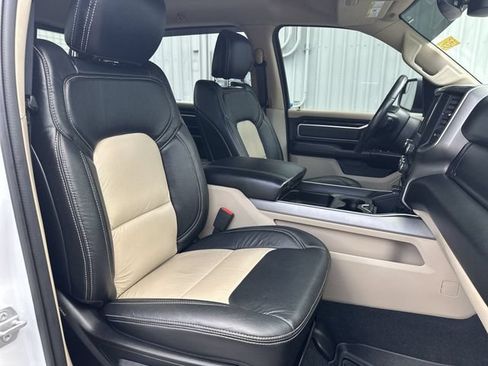 Used 2019 RAM 1500 Big Horn AWD/4WD image 26