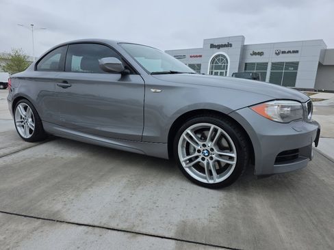 Used 2012 BMW 135i Coupe RWD image 3
