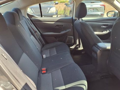 Used 2024 Nissan Sentra SV FWD image 26