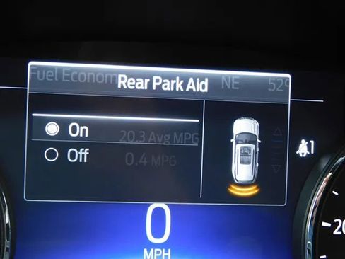 Used 2023 Ford Explorer XLT AWD/4WD image 26