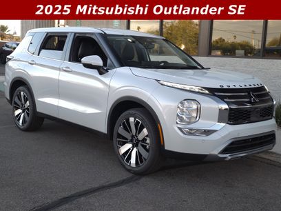 New 2025 Mitsubishi Outlander SE