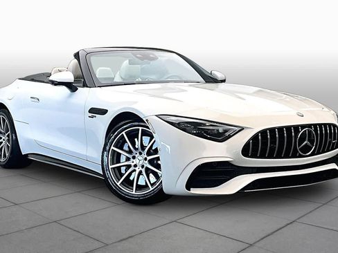 Used 2023 Mercedes-Benz SL 43 AMG image 3