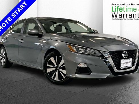 Certified 2022 Nissan Altima 2.5 SV image 1