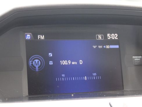 Used 2016 Honda Odyssey SE image 40