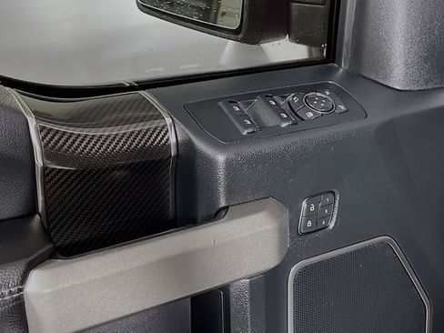 Used 2019 Ford F150 Raptor w/ Equipment Group 802A Luxury image 17