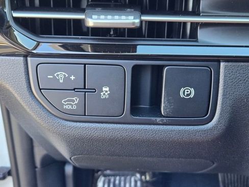 New 2026 Kia Sportage EX image 16
