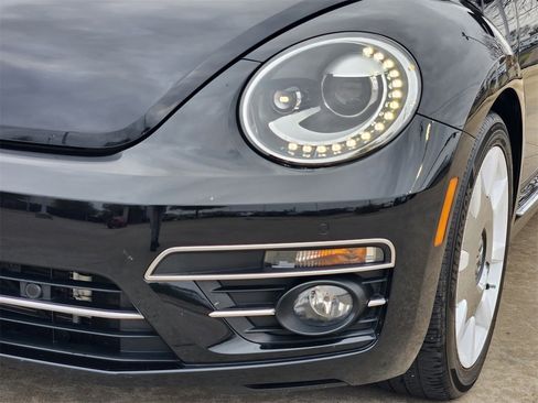 Used 2019 Volkswagen Beetle 2.0T Final Edition SEL image 9