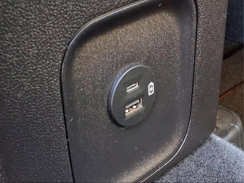 Used 2021 Ford Escape SEL w/ SEL Stealth AWD Package image 28