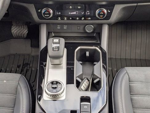 New 2026 Mitsubishi Outlander Trail Edition image 18