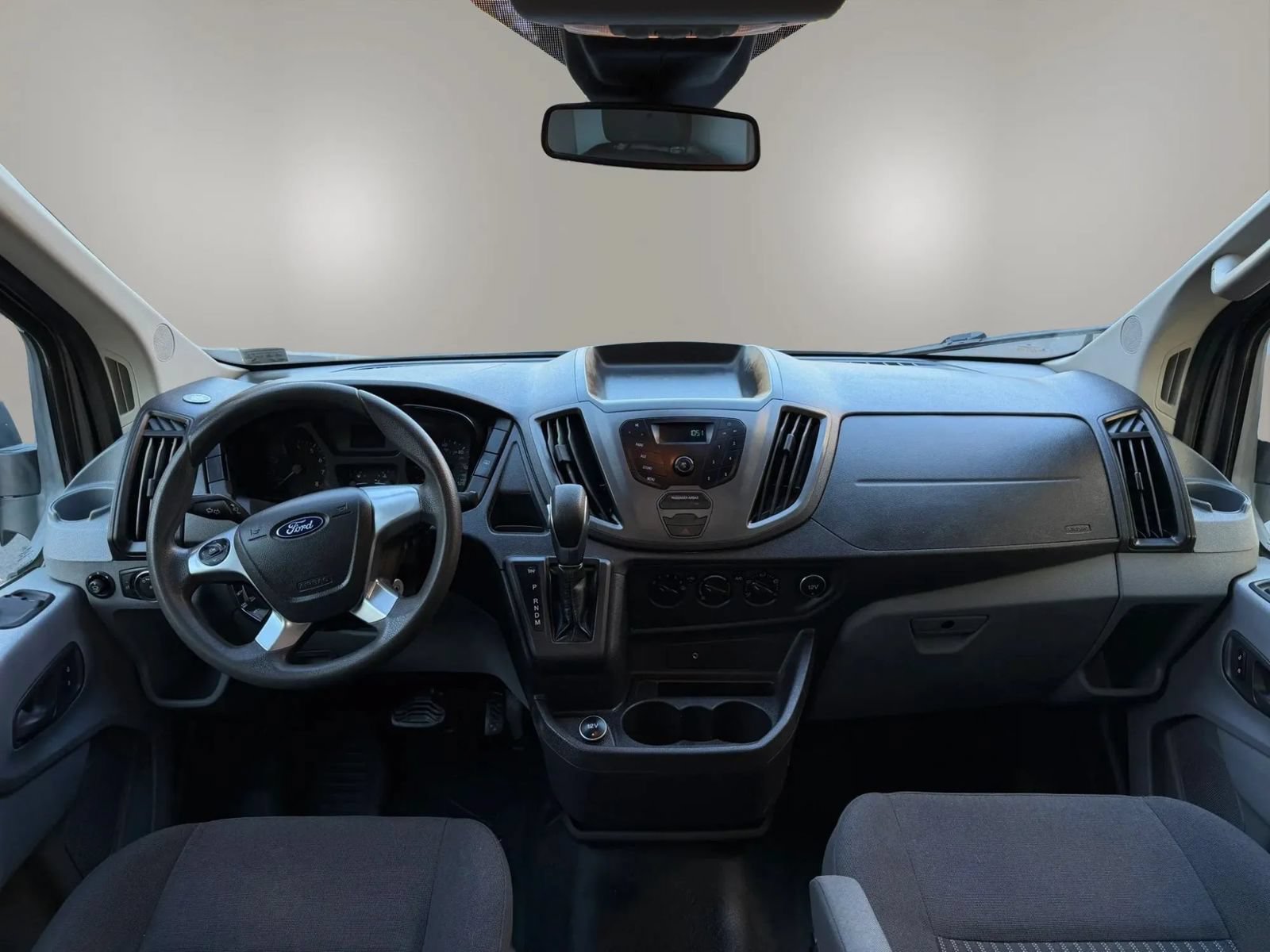 Used 2018 Ford Transit 250 148 Medium Roof RWD image 14