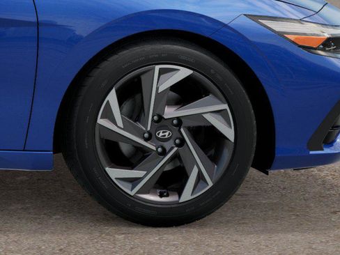 New 2026 Hyundai Elantra SEL Sport Premium image 8