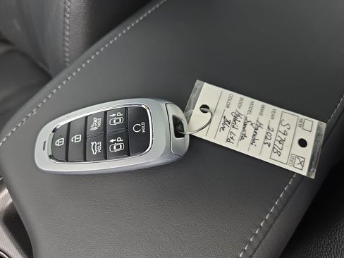 Used 2023 Hyundai Sonata Limited w/ Cargo Package FWD image 30