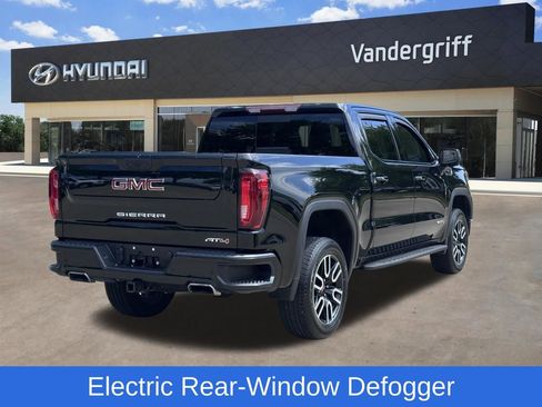 Used 2022 GMC Sierra 1500 AT4 w/ AT4 Premium Package AWD/4WD image 10