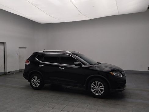 Used 2015 Nissan Rogue SV image 11