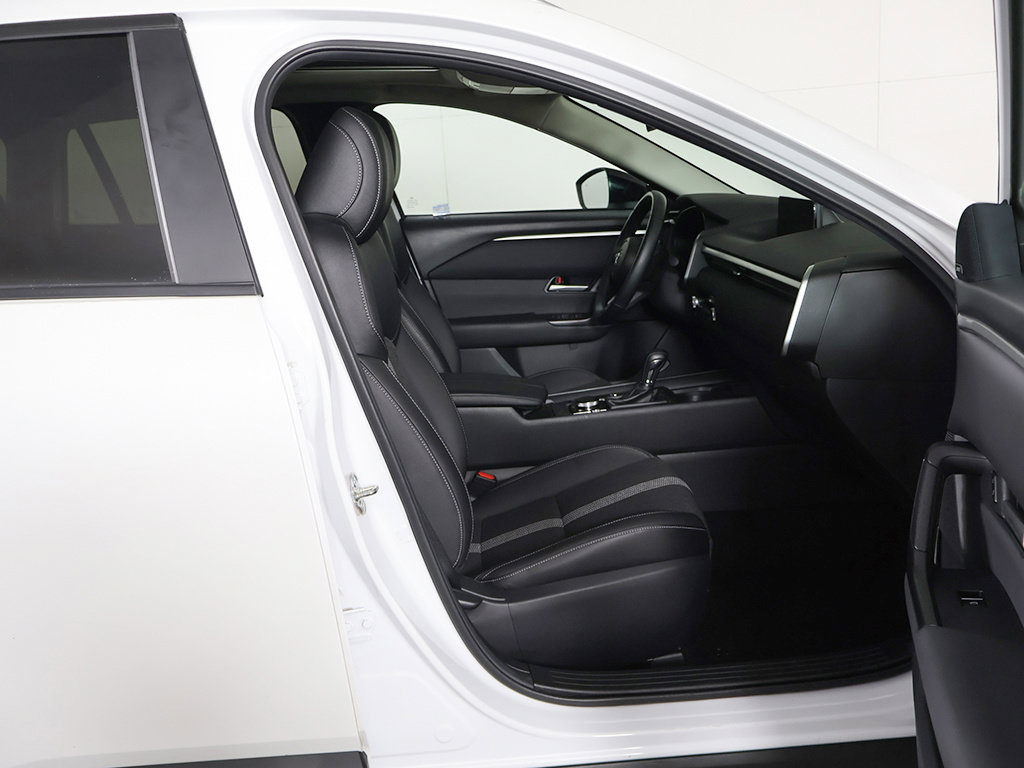 Used 2025 MAZDA CX-50 AWD 2.5 S w/ Premium Package image 31