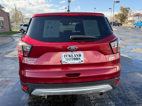 Used 2017 Ford Escape SE image 7