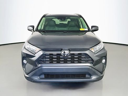 Used 2020 Toyota RAV4 XLE Premium AWD/4WD image 2