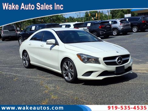 Used 2014 Mercedes-Benz CLA 250 image 1