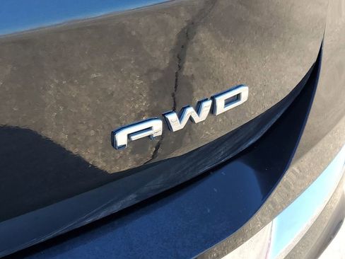 Used 2023 GMC Terrain Denali w/ Black Diamond Edition image 38