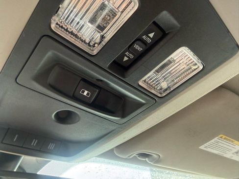 Used 2017 RAM 2500 Longhorn w/ Snow Chief Group image 43