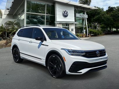 Used 2023 Volkswagen Tiguan SE R-Line