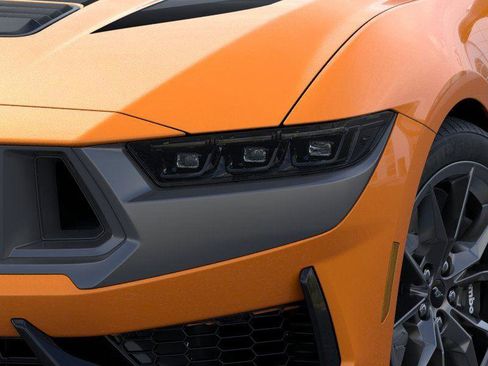 New 2026 Ford Mustang Dark Horse image 18