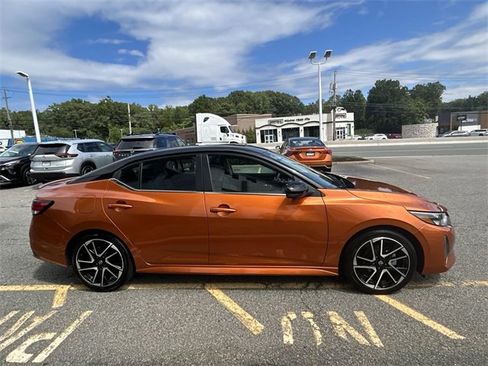 Certified 2024 Nissan Sentra SR w/ SR Premium Package image 9