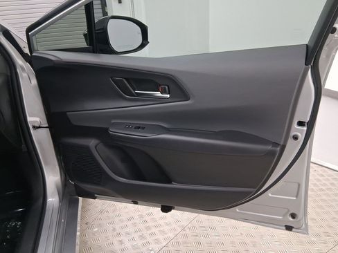 Used 2023 Toyota Prius Limited image 32